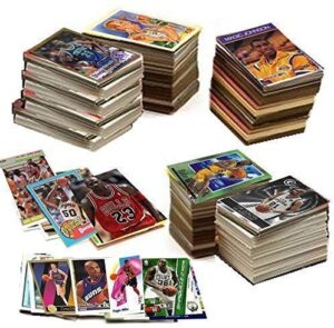 600 basketball cards including kobe bryant, micheal jordan, shaquille o'neal, rookies, known stars, hall-of-famers, and a unopened vintage trading card pack