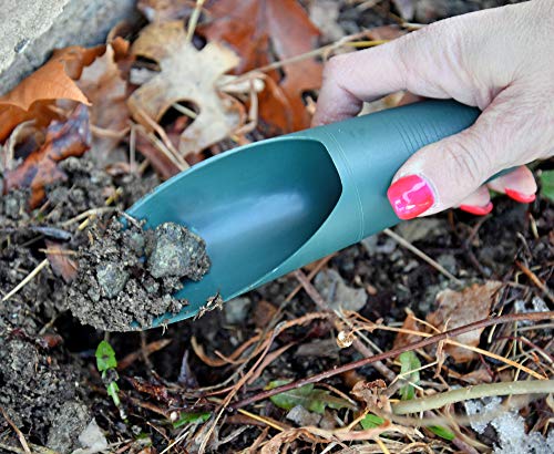 HOME-X Soil Scoops, Small Gardening Tools, Potting Scoopers, Bonsai Tool, Set of 2 Different Sizes – Green- 6 ½” x 2 ½ “ and 6 ¼ “ x 1 ¾ “