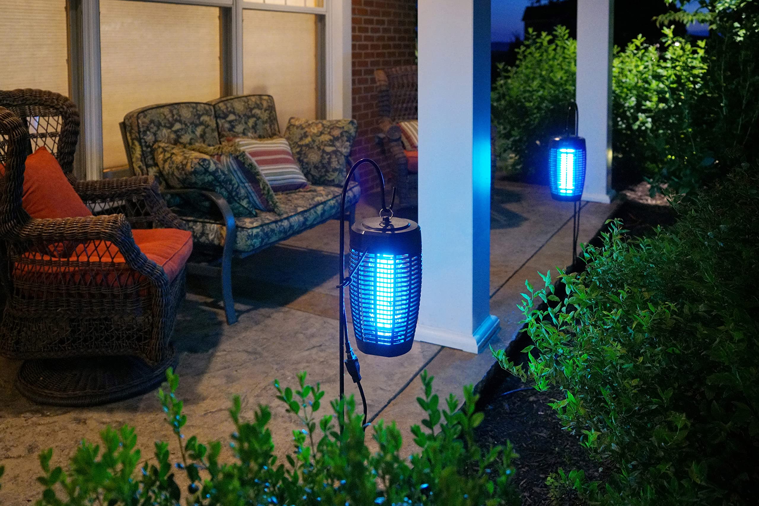 PIC 40W-ZAP Bug Zapper, up to 1-½ Acre Coverage Electronic Mosquito Zapper, Hanging Fly Zapper, Insect Fly Trap for Outdoor Use, Patios, Backyards & More