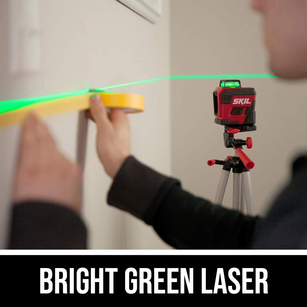 SKIL 100ft. 360° Green Self-Leveling Cross Line Laser Level with Horizontal and Vertical Lines Rechargeable Lithium Battery with USB Charging Port, Compact Tripod & Carry Bag Included - LL9322G-01