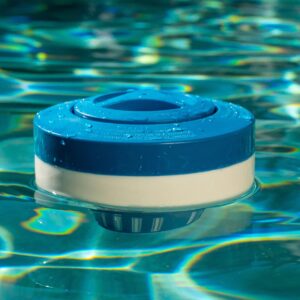 WWD POOL Floating Pool Chlorine Dispenser Fits 1-3" Tabs Bromine Holder Chlorine Floater (Blue)
