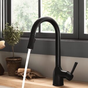 Moen Adler Matte Black One-Handle High Arc Kitchen Sink Faucet with Power Clean, Modern Kitchen Faucet with Pull Down Sprayer, 87233BL