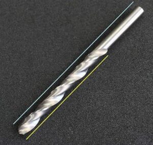2/pack solid carbide drill bit for hardened steel hard ness hra 91.3 aerospace standard k20 tungsten carbide jobber length twist drill for metal 118 degree four facet point fractional size (1/4")