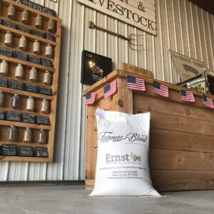 Homestead Harvest Ernst Grain Wildlife Feed, Non-GMO - Perfect Feed for Deer, Ducks, Squirrels, Turkeys, Rabbits, Geese, and More! (25 lb)