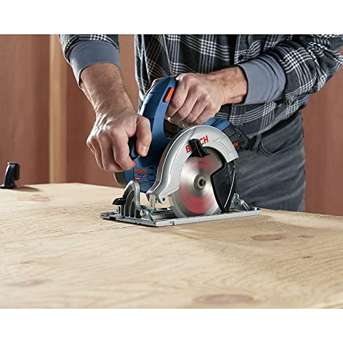 Bosch CCS180-B15-RT 18V Lithium-Ion 6-1/2 in. Cordless Circular Saw Kit (4 Ah) (Renewed)