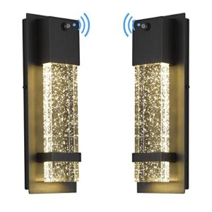 led dusk to dawn outdoor wall light fixture - hwh exterior wall sconce porch light 2 pack, outside wall lights in black finish with crystal bubble glass, 5hw9-b-p-2pk bk