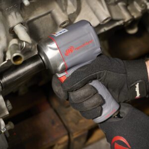 Ingersoll Rand 36QMAX 1/2" Short Drive, Air Impact Wrench, Quiet, Ultra Compact, 640 ft-lbs Nut-busting Torque, Maintenance Duty, Pistol Grip, Standard Anvil