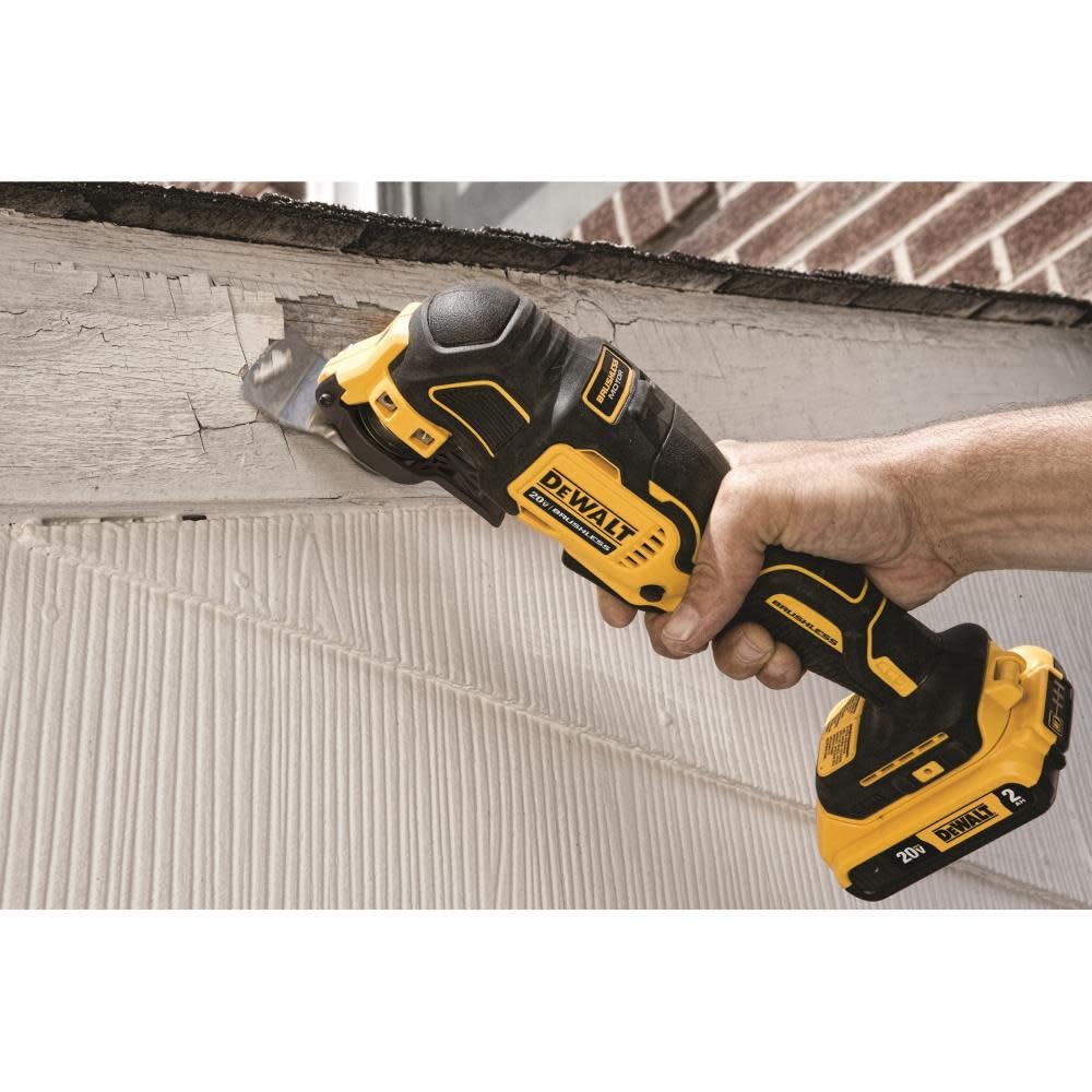 DEWALT DCS354D1 ATOMIC 20V MAX* Brushless Cordless Oscillating Multi-Tool Kit