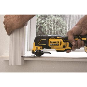 DEWALT DCS354D1 ATOMIC 20V MAX* Brushless Cordless Oscillating Multi-Tool Kit