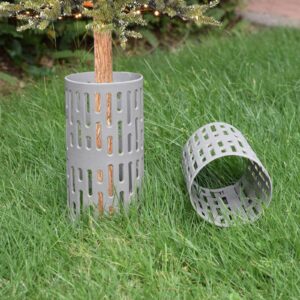 RAIKEDR Plastic Tree Trunk Protectors, Nursery Mesh Tree Bark Protector - Tree Guard, Prevent Damage from Trimmers, mowers, Rodents (6 Pack)