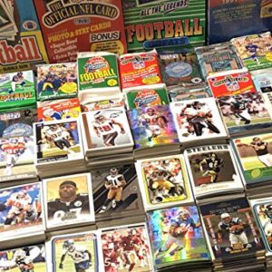 400 Football Card NFL Starter Gift Pack Many Stars, Rookies, Hall Of Famers, Tom Brady, Brees, Rodgers, Manning Also Includes Bonus Score FB Insert Set