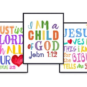 Jesus Loves Me - Trust in the Lord With All Your Heart - Child of God Wall Decor - Religious Scripture Wall Decor - Catholic Christian Gifts for Women, Kids, Pastor, Minister - Bible Verse Wall Art