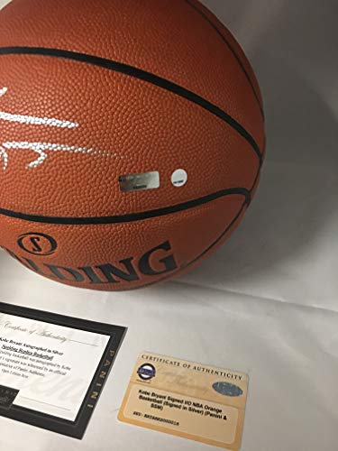 Kobe Bryant Los Angeles Lakers Signed Autograph NBA Game Basketball Silver Ink Steiner Sports & Panini Authentic Certified