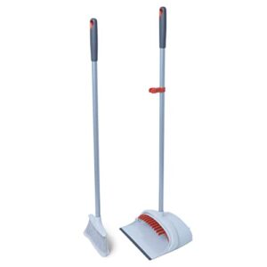 smart design dustpan broom set - non-slip comfort grip handle - standing upright storage - odor resistant - cleaning, hardwood, tile, cement, flooring and pet hair - 38.5 inch - gray and sunset orange