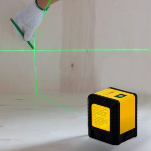 Amazon Basics Horizontal/Vertical and Cross-Line Class II Laser Level, 59-Foot, Yellow/Black