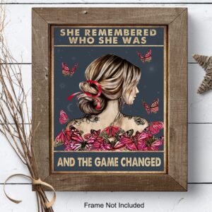 She Remembered Who She Was And The Game Changed - Uplifting Encouragement Gifts for Women - Inspirational Positive Quotes Wall Decor - Motivational Wall Art - Boho Decoration Poster - Girls, Teens