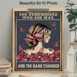 She Remembered Who She Was And The Game Changed - Uplifting Encouragement Gifts for Women - Inspirational Positive Quotes Wall Decor - Motivational Wall Art - Boho Decoration Poster - Girls, Teens