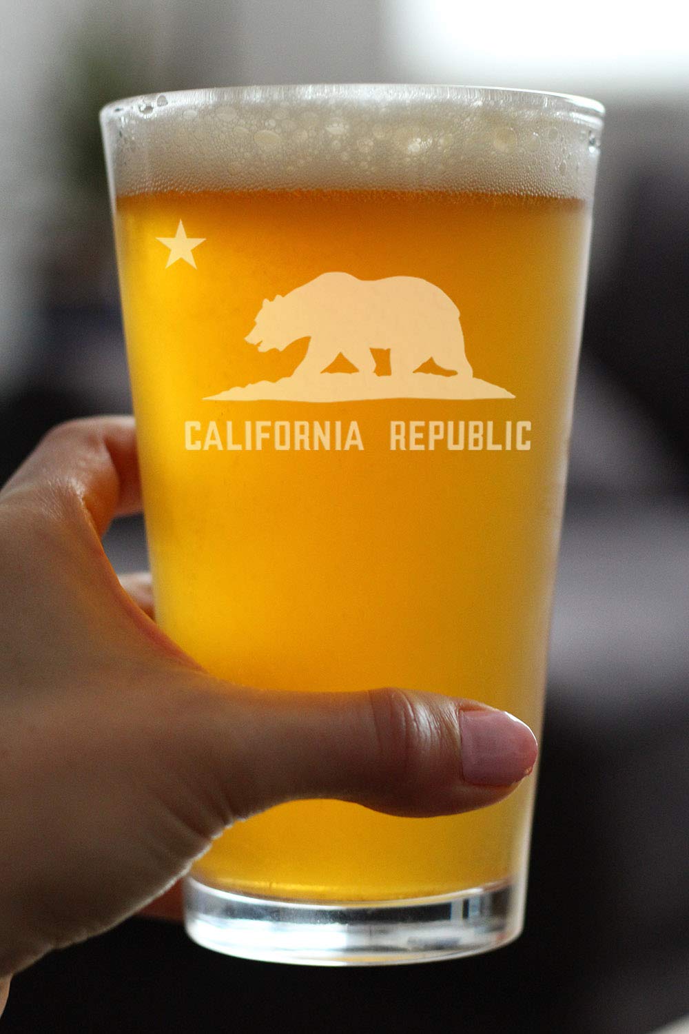 California Flag Pint Glass for Beer - State Themed Drinking Decor and Gifts for Californian Women & Men - 16 Oz Glasses
