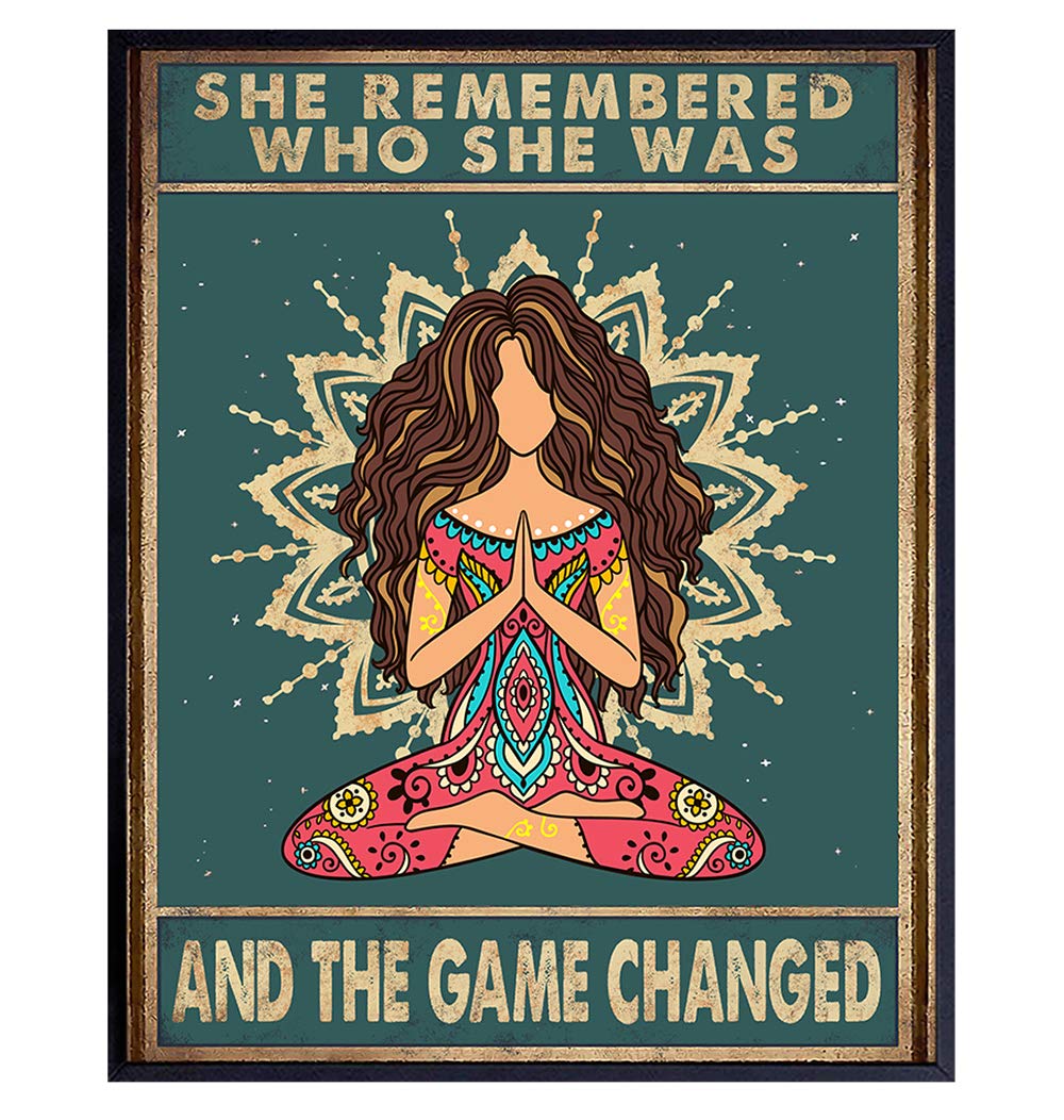 She Remembered Who She Was And The Game Changed - Bohemian Boho Wall Decor - New Age Zen Meditation Decor - Inspirational Wall Art - Inspiring Quotes -Uplifting Spiritual Motivational Gifts for Women