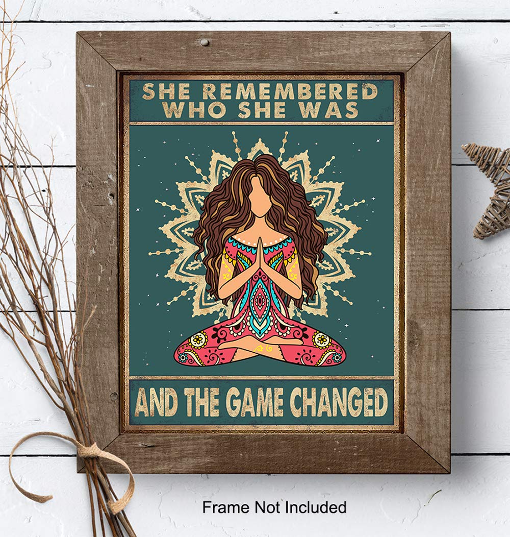 She Remembered Who She Was And The Game Changed - Bohemian Boho Wall Decor - New Age Zen Meditation Decor - Inspirational Wall Art - Inspiring Quotes -Uplifting Spiritual Motivational Gifts for Women