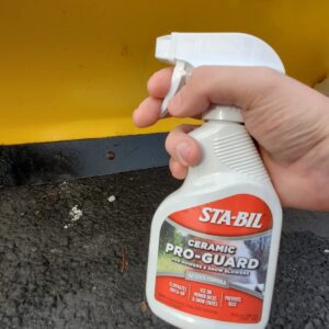 STA-BIL Ceramic Pro Guard – Ceramic Protection for Lawn Mowers and Snowblowers – Non-Stick Formula – 10oz Packaging May Vary