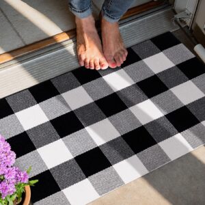 joybest Buffalo Plaid Doormats Rug 27.5 x 43 Inches Black and White Checkered Rug Cotton Hand-Woven Front Doormat Outdoor or Indoor Rugs for Front Porch, Farmhouse, Entryway