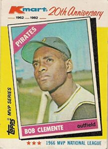 roberto clemente 1982 topps k-mart baseball card #10 (1966)