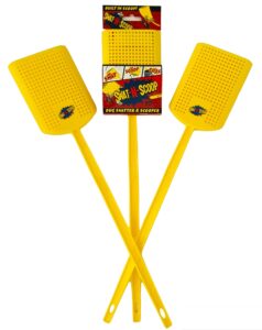 swat-n-scoop heavy duty fly swatter and spider catcher and release (pack of 3). insect fly catchers for inside home. house fly killer or humane bug catcher with built in insect scoop.