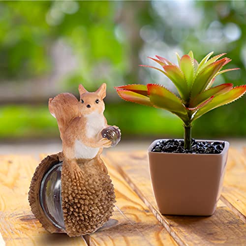 KESYOO 1pc Resin Squirrel Ornament Resin Squirrel Statue Squirrel Figurine Automotivearts & Crafts Dining Room Table Decor Garden Animal Statue Outdoor Lawn Indoor Ornament Dining Table