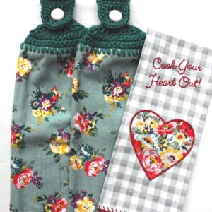 THE PIONEER WOMAN SWEET ROMANCE KITCHEN TOWEL SET - 2 HANGING TOWELS + COOK YOUR HEART OUT TOWEL