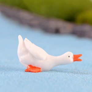 QIANSHENG 3Pcs Cute Mini Swans Resin Miniature Goose Figurine Fairy Garden Plant Flower Pots Bonsai Ornaments for Micro Landscape Dollhouse Decoration Cake Toppers DIY Cake Decorating