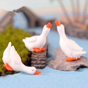 QIANSHENG 3Pcs Cute Mini Swans Resin Miniature Goose Figurine Fairy Garden Plant Flower Pots Bonsai Ornaments for Micro Landscape Dollhouse Decoration Cake Toppers DIY Cake Decorating