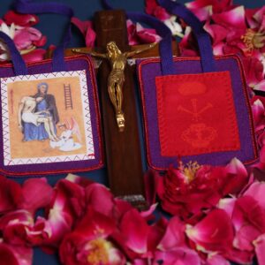 Wool Scapulars Catholic - Purple Scapular of Benediction and Protection - Scapular of Marie Julie Jahenny - Scapulars Catholic Necklace - Escapularios Catolicos Purple Scapular