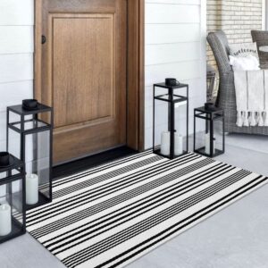 Black and White Striped Outdoor Rug, 3’x5’ Cotton Modern Front Porch Door Mat Hand-Woven Reversible Patio Rug Washable Layered Doorway Carpet for Farmhouse/Kitchen/Living Room