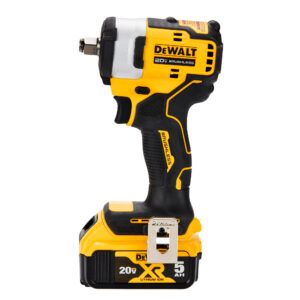 dewalt dcf911p2 20v max* 1/2 in. cordless impact wrench with hog ring anvil kit
