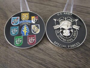 oneworldtreasures united states army special forces group airborne sfg a green berets skull challenge coin
