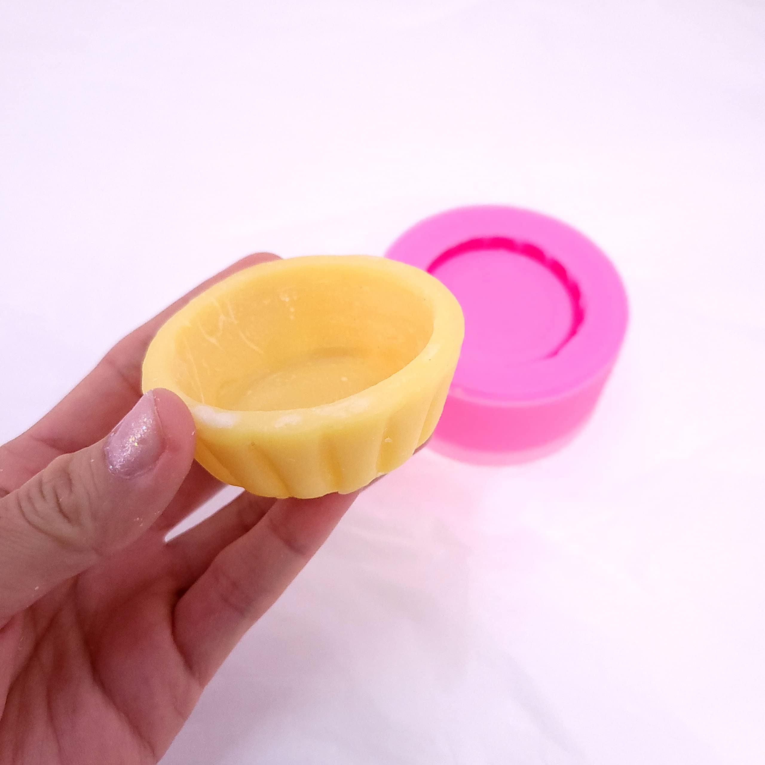 Mini pie crust realistic Tart crusts great quality Wax mold Resin mold Soap mold Realistic Flexible mold