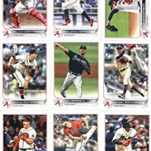 2022 Topps Series 2 Atlanta Braves Team Set of 10 Cards: Swanson/Albies(#342), Ozzie Albies(#401), Dansby Swanson(#507), Spencer Strider(#509), Mike Soroka(#527), Joc Pederson(#528), Guillermo Heredia(#610), Ian Anderson(#615), Tucker Davidson(#624), Will