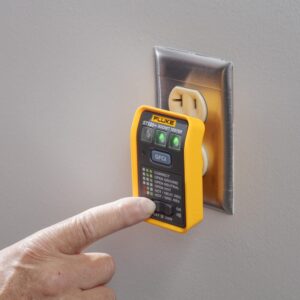 Fluke ST120+ GFCI Socket Tester with Audible Beeper