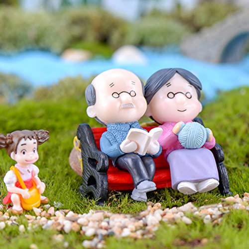 Toyvian Mini Park Bench Grandpa Grandma Model Ornament Accessories Loving Elderly Couple Figurines for Bonsai Craft Decoration Miniature House 2 Sets