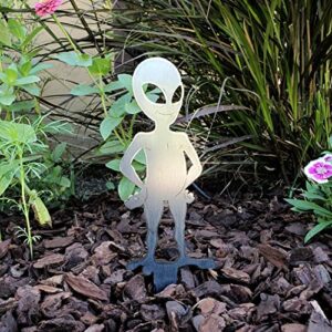 alien yard decor garden stake made by ironstone steel made in the usa