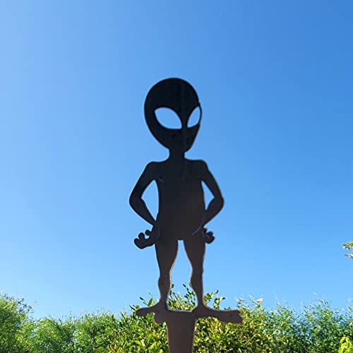 Alien yard decor garden stake made by Ironstone Steel made in the USA