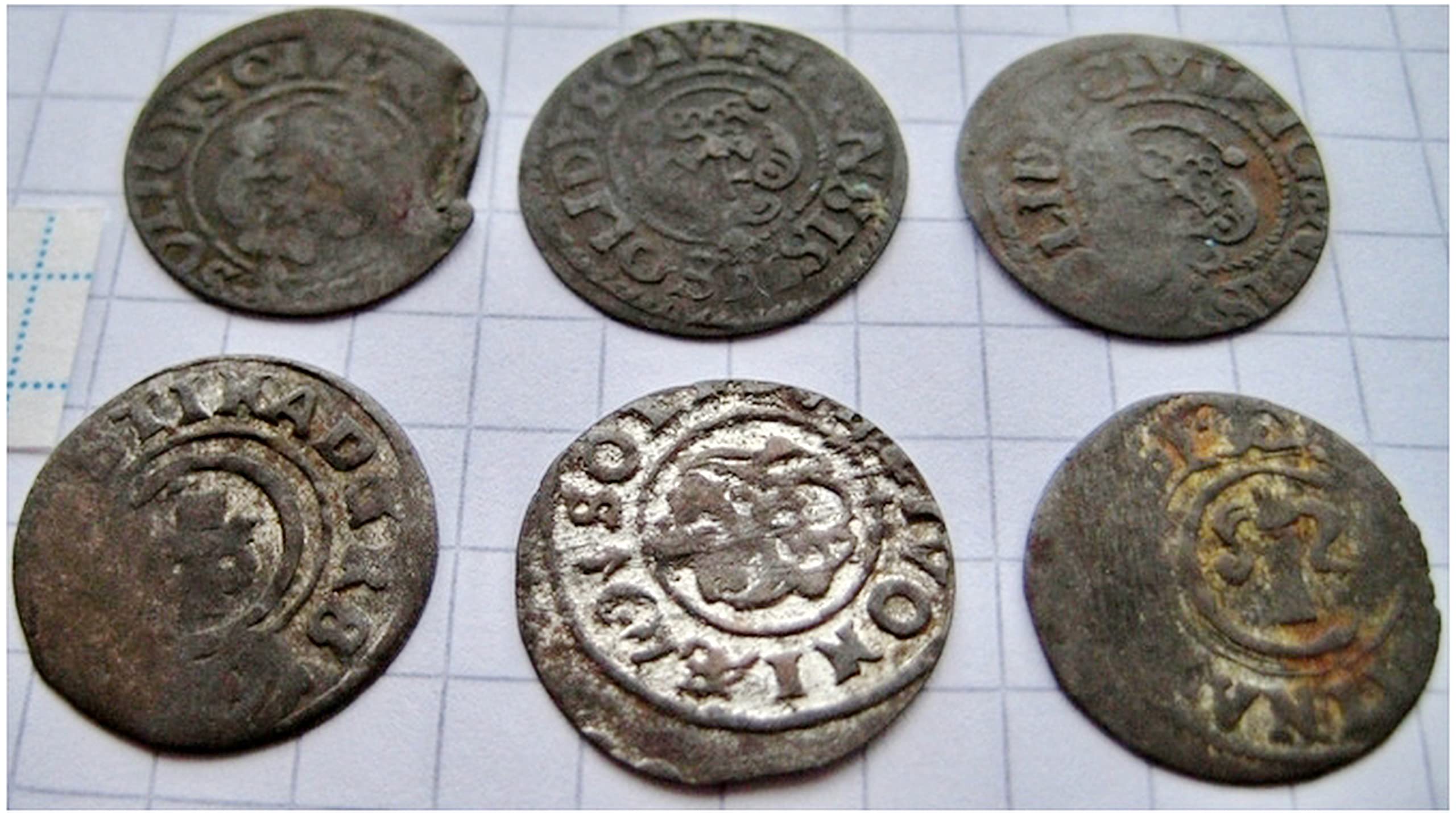 1700 no Set of Silver Coins Solidus Riga (Lativia,Estonia) 17 century solidus Seller Good