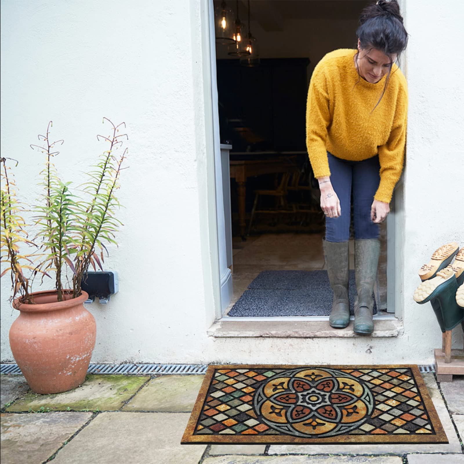 CHICHIC Door Mat Welcome Mat 18 x 30 Inch Front Door Mat Outdoors for Home Entrance Outdoors Mat for Outside Entry Way Doormat Entry Rugs, Heavy Duty Non Slip Rubber Back Low Profile, Petal 2