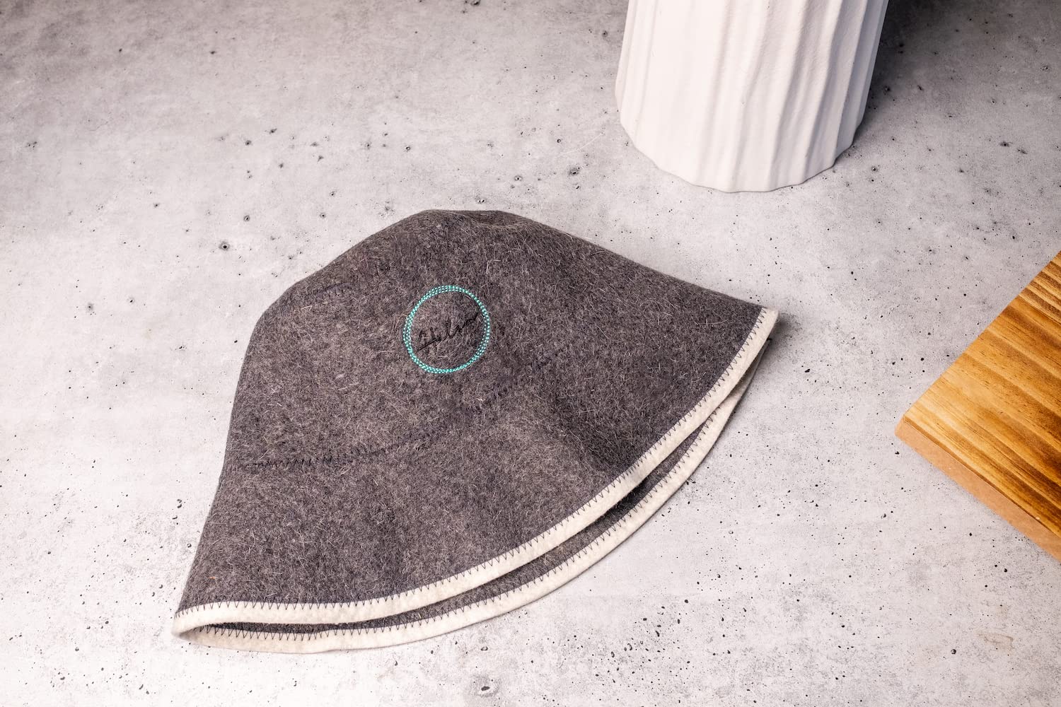 Sauna Hat, Handmade Wool Cap for Sauna, Protect Hair, Stay in Sauna Longer, Enhance Sauna Benefits, Regulate Temperature. Gift for Sauna Users, Sauna Accessory for Women and Men.