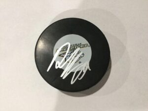 roman josi signed autographed nashville predators hockey puck c - autographed nhl pucks