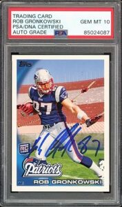 2010 topps #148 rob gronkowski rc rookie patriots blue psa/dna auto gem mint 10 - football slabbed autographed rookie cards
