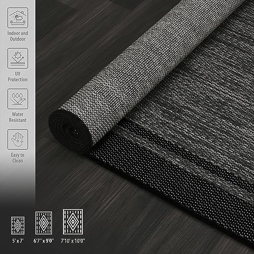 CAMILSON Indoor Outdoor Rug, 5x7 Bordered Dark Grey Black Modern Area Rugs for Indoor and Outdoor Patios, Kitchen and Hallway Mats, Washable Porch Deck Outside Carpet (Bordered Black, 5x7)