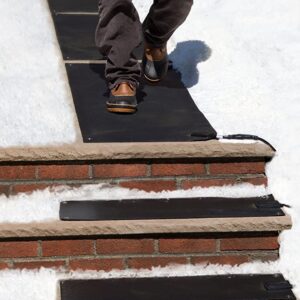 Goghthyger Snow Melting Walkway Mat, Snow & Ice Melting Mat Slip-Proof Rubber Heated Mat Connection W/Power Cord Heated Driveway Pad, 10In X 30In,3PCS