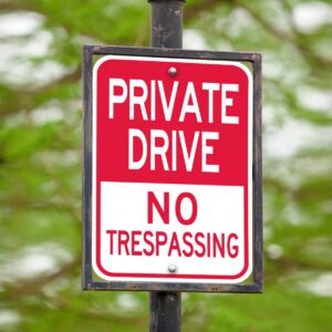 private driveway sign, (2 Pack) 12'' X 18''Private Drive No Trespassing Sign, Rust Free Heavy Duty Aluminum Private Road Reflective Warning Signs,Easy to Mount,Outdoor use